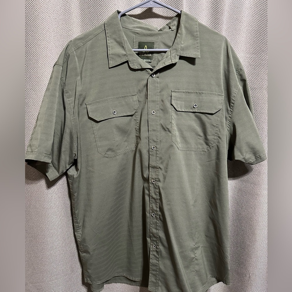 Prana Short Sleeve Light Weight Shirt